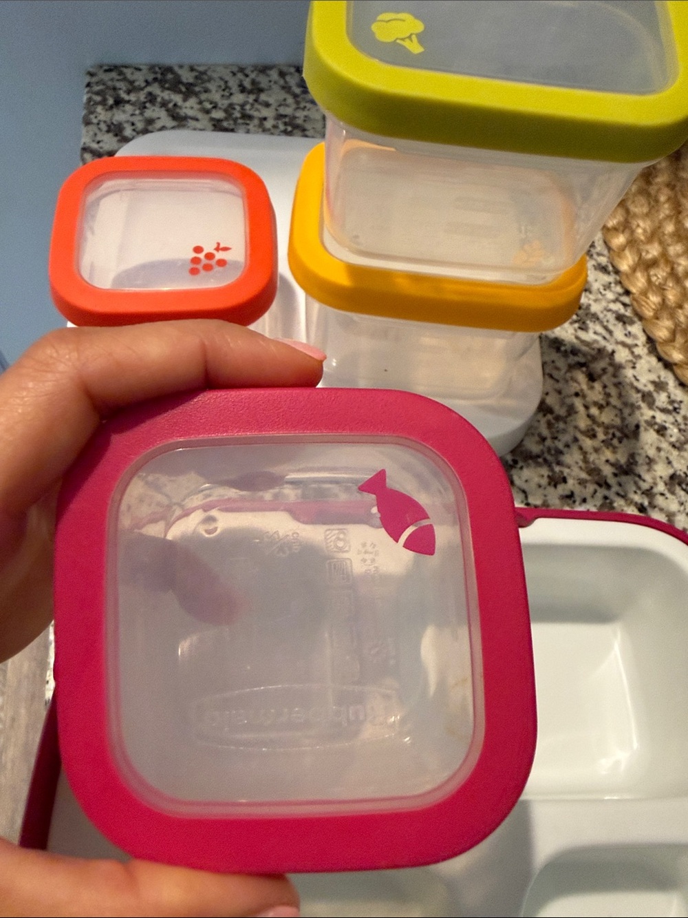 Colorful Food Storage Set - 4 Mini Containers - Picture 8 of 11